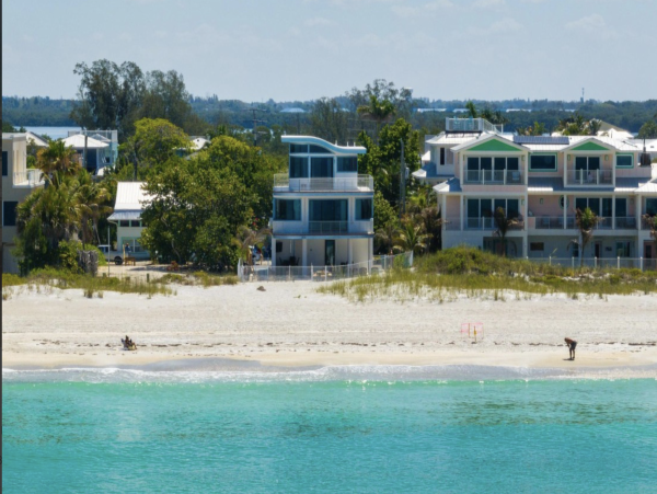 Anna Maria Island Four Bedroom Florida On The Beach!